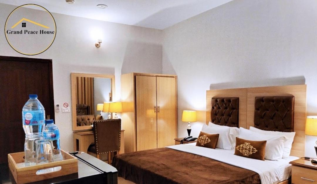 Grand Peace House I Bed & Breakfast Islamabad Luaran gambar