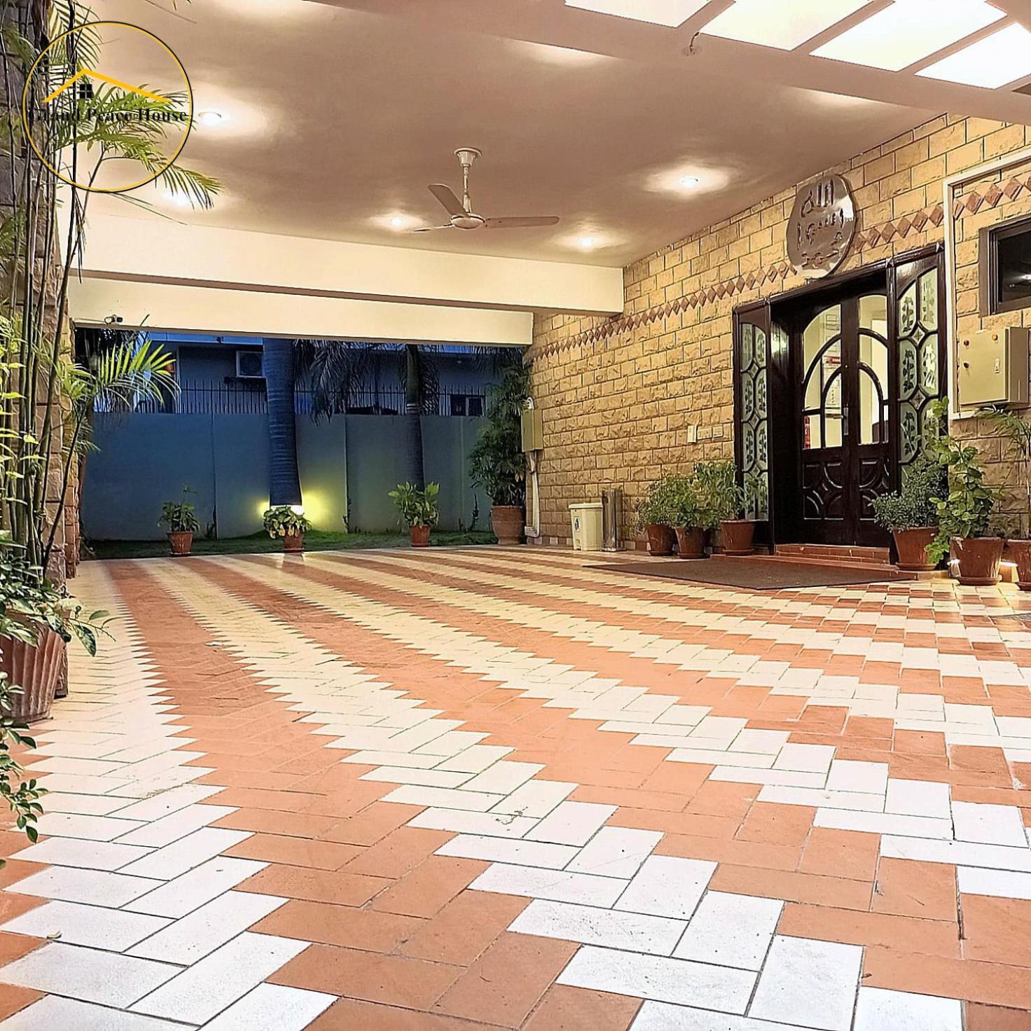 Grand Peace House I Bed & Breakfast Islamabad Luaran gambar