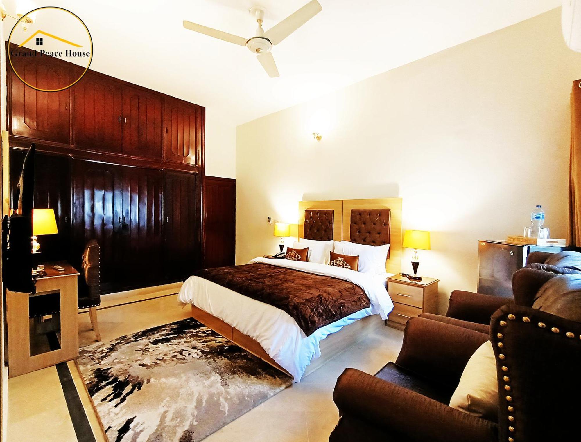 Grand Peace House I Bed & Breakfast Islamabad Luaran gambar