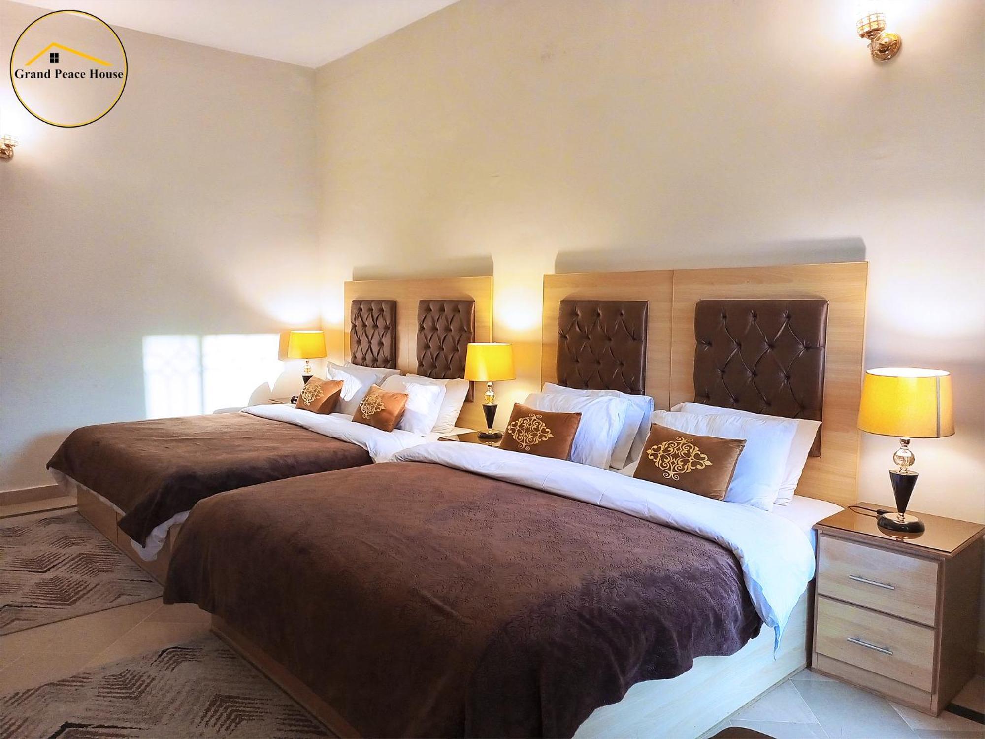 Grand Peace House I Bed & Breakfast Islamabad Luaran gambar