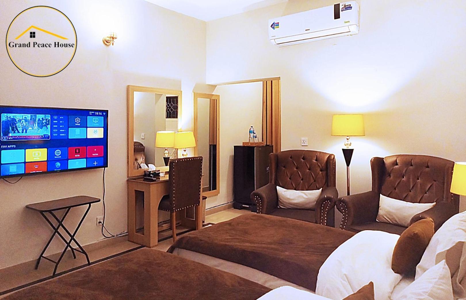 Grand Peace House I Bed & Breakfast Islamabad Luaran gambar